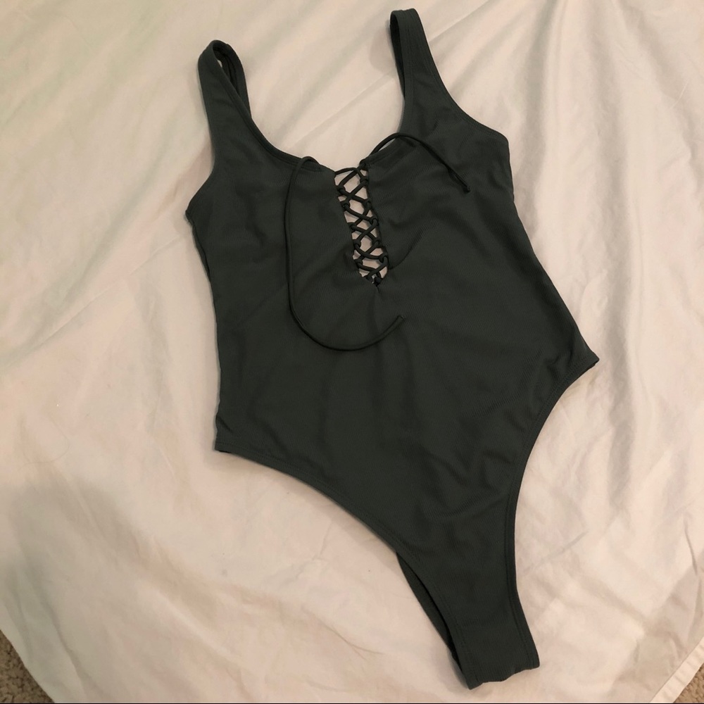 ⭐️SALE WORN ONCE UO LOW BACK LACE UP SWIM⭐️